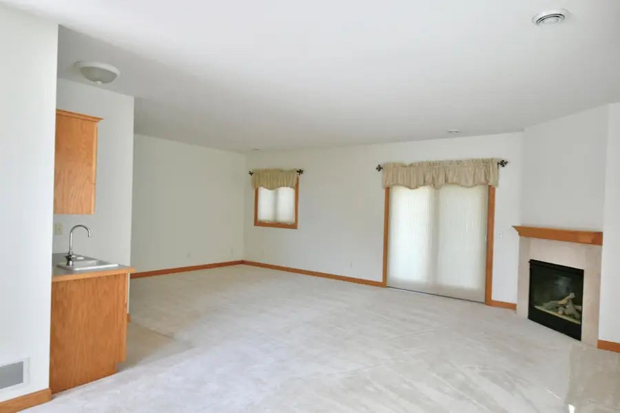 530 Lakeside Bay Drive S, Bayport, MN 55003 - Image #2