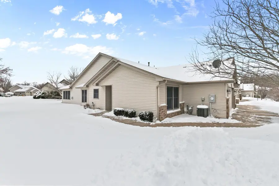 10993 Kirby Boulevard, Chisago City, MN 55013 - Image #2