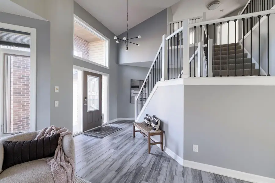 9807 Almond Avenue N, Minneapolis, MN 55443 - Image #3