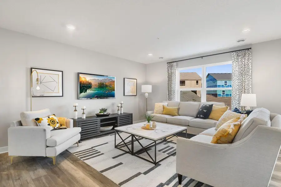 17555 Driscoll Place, Lakeville, MN 55044 - Image #2