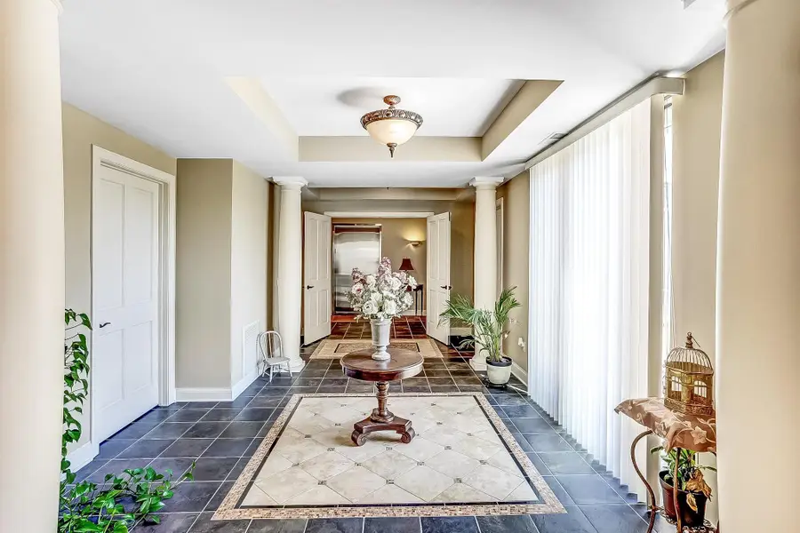 1070 Grandview Court Ne #405, Columbia Heights, MN 55421 - #2