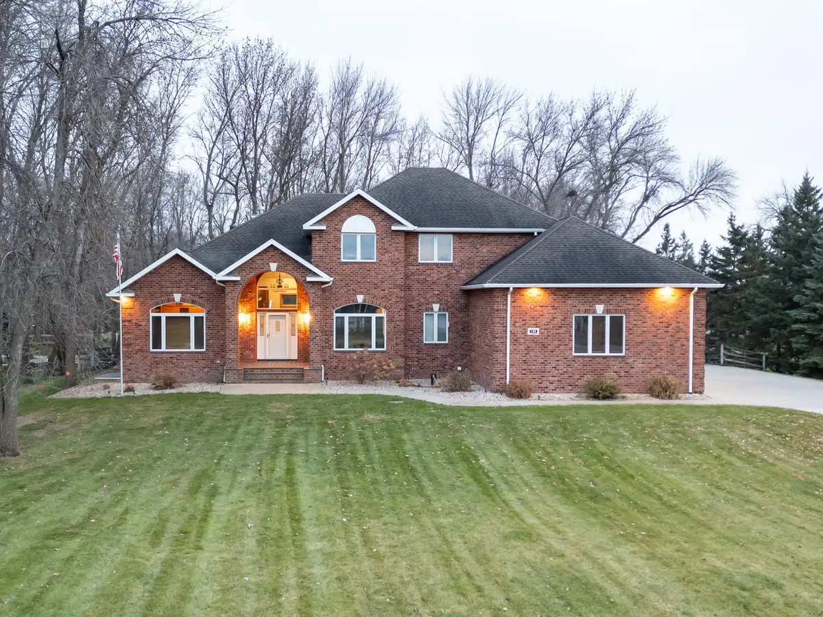 106 50th Avenue E, West Fargo, ND 58078 - Image #1