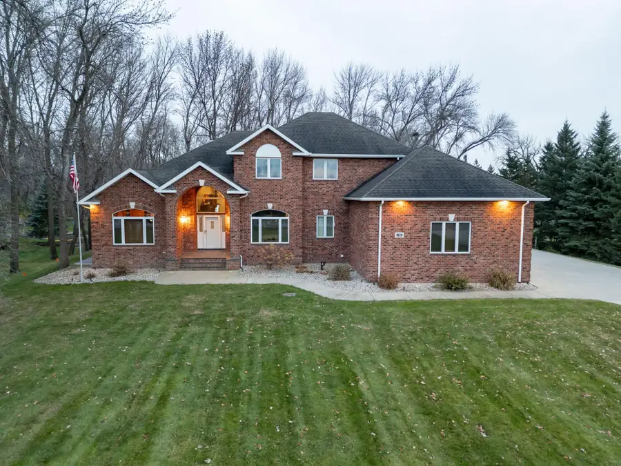 106 50th Avenue E, West Fargo, ND 58078 - Image #2