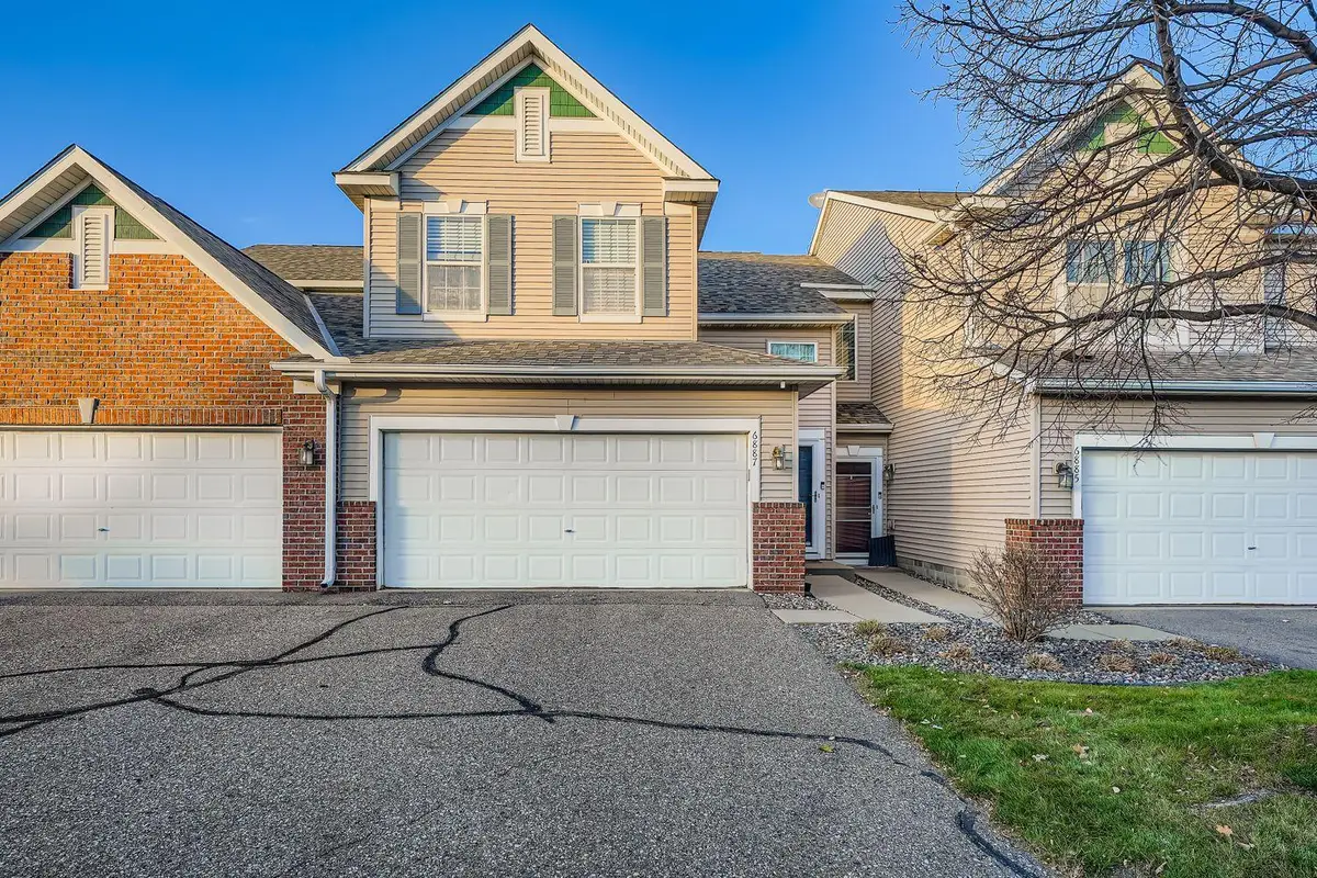 6887 Folkestone Road #712, Apple Valley, MN 55124 - Image #1