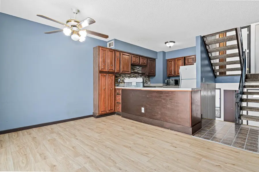 5636 Brookdale Drive N, Minneapolis, MN 55443 - Image #3