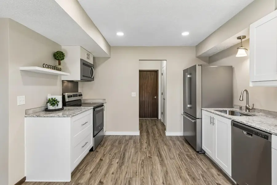 3873 Dolomite Drive, Eagan, MN 55122 - #3