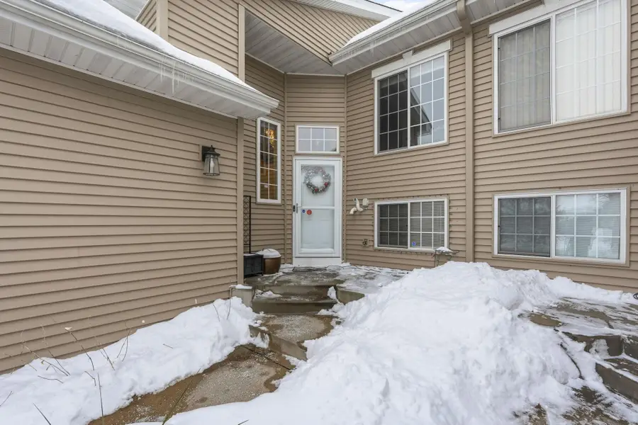 3909 93rd Avenue N, Brooklyn Park, MN 55443 - Image #3