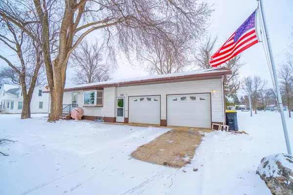 332 4th Street Nw, Perham, MN 56573