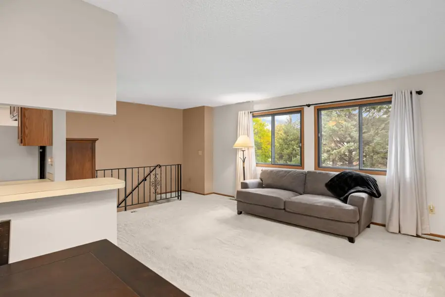 7486 Vinewood Court, Maple Grove, MN 55311 - Image #2