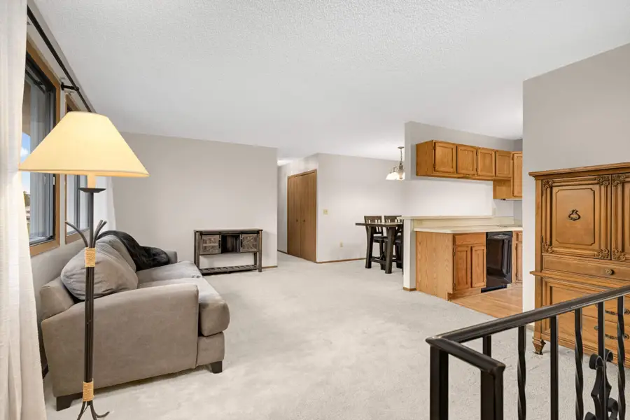 7486 Vinewood Court, Maple Grove, MN 55311 - Image #3