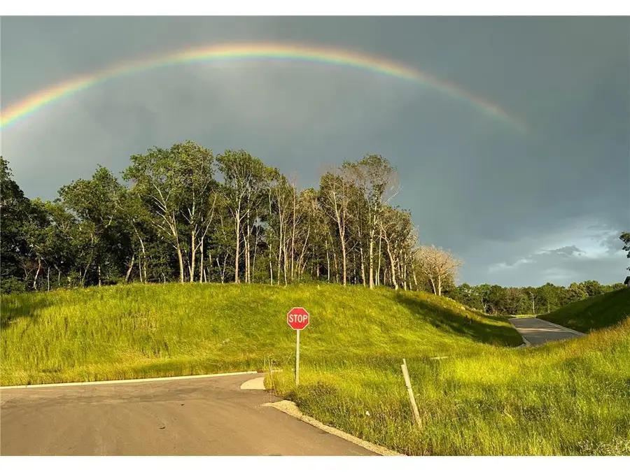 XXX Meadow Crossing Ln Sw, Rochester, MN 55902 - Image #2