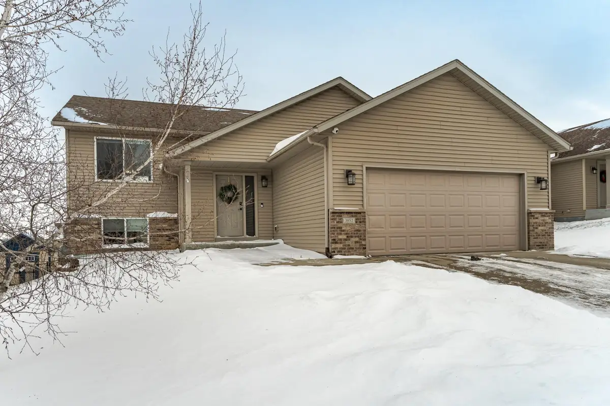 3852 46th Avenue Nw, Rochester, MN 55901 - Image #1