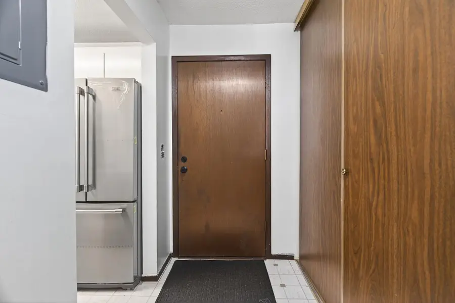 2005 E 122nd Street #A7, Burnsville, MN 55337 - #3