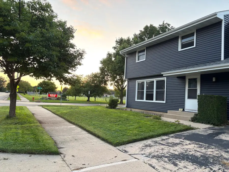 825 Elton Hills Drive Nw, Rochester, MN 55901 - Image #3