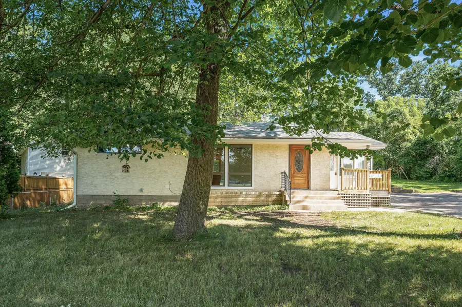 2583 County Road F E, Saint Paul, MN 55110 - Image #3