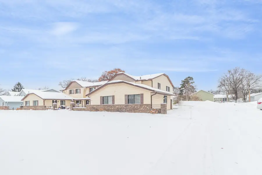 103 96th Lane Ne, Blaine, MN 55434 - Image #2