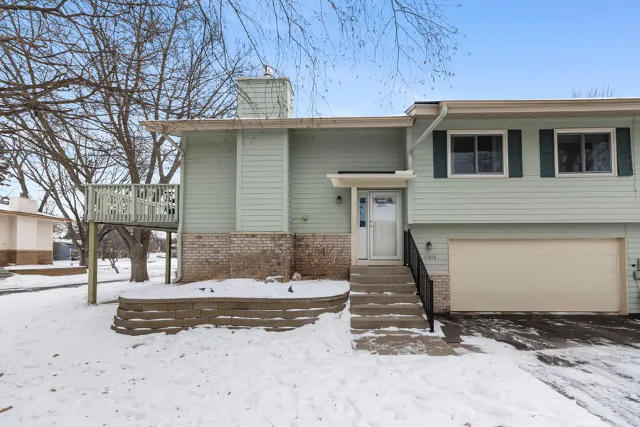 11313 Xavier Road, Bloomington, MN 55437 - #2