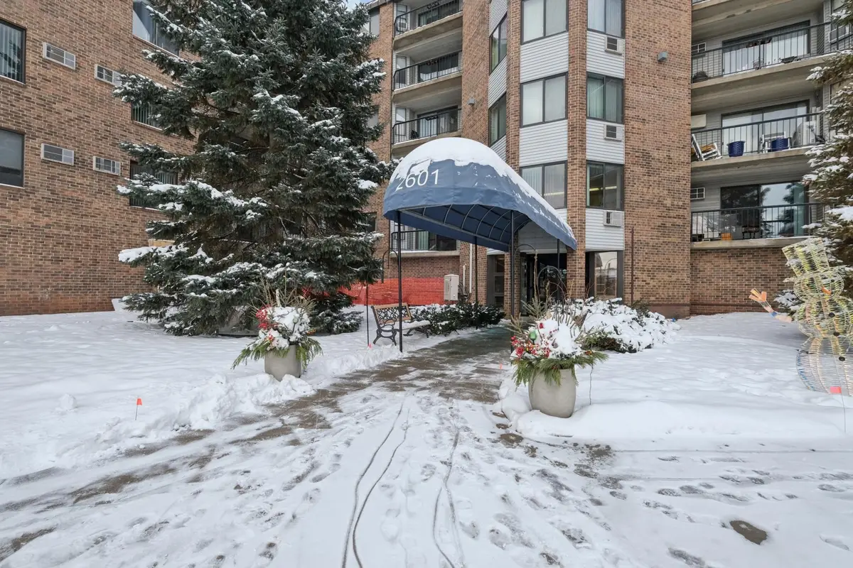 2601 Kenzie Terrace #531, Minneapolis, MN 55418 - Image #1