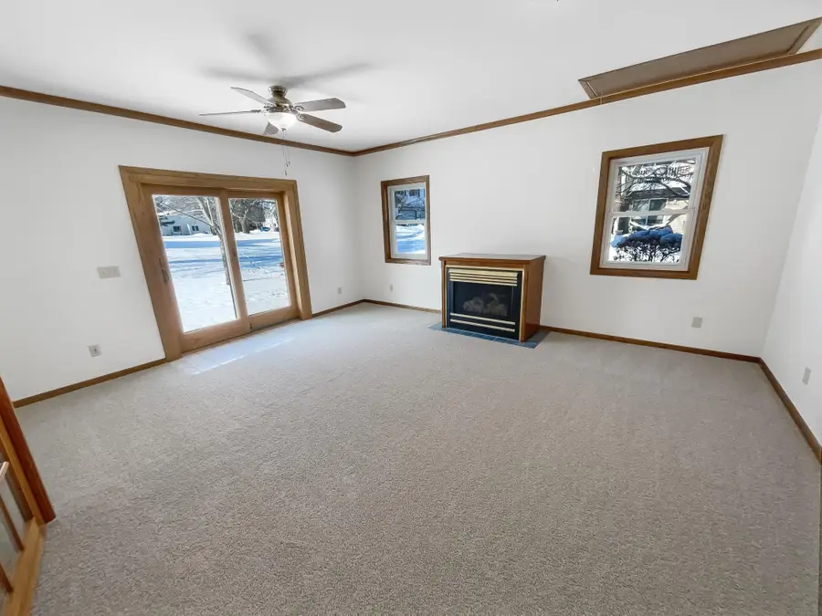 3677 Gershwin Lane N, Oakdale, MN 55128 - Image #3