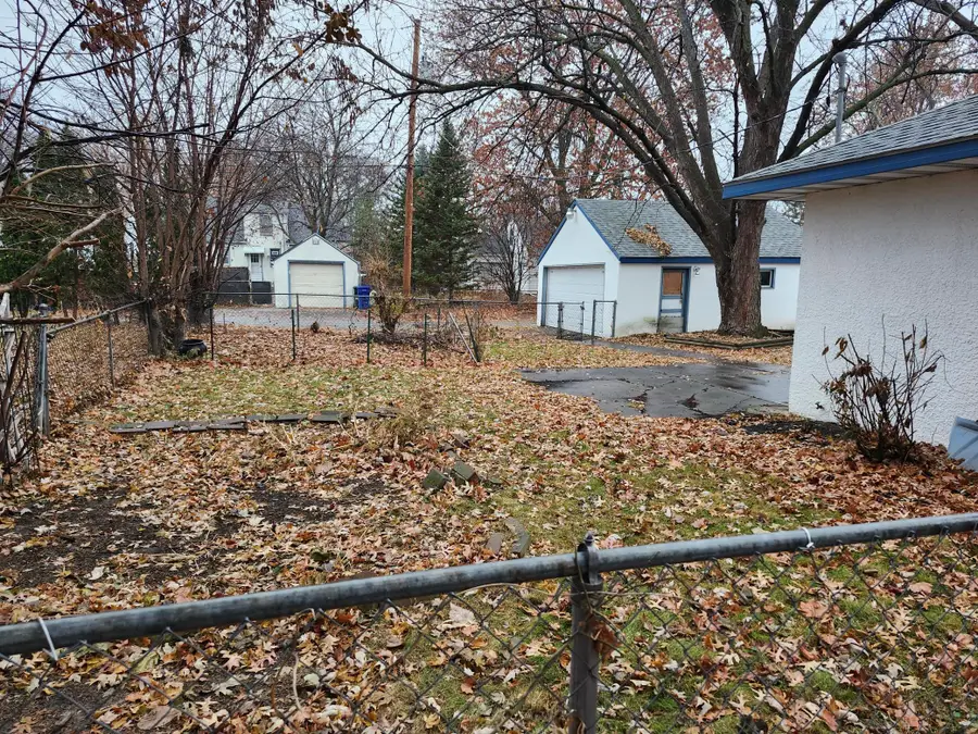 1746 Nevada Avenue E, Saint Paul, MN 55106 - Image #2