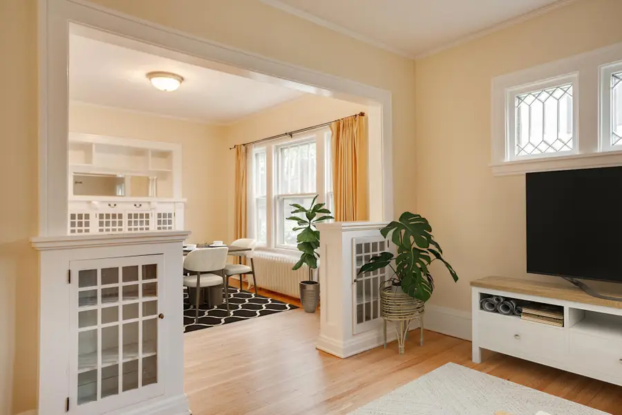 1910 Franklin Avenue Se, Minneapolis, MN 55414 - Image #2