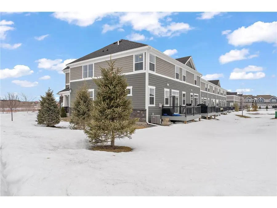 18303 Glassner Way, Lakeville, MN 55044 - Image #2