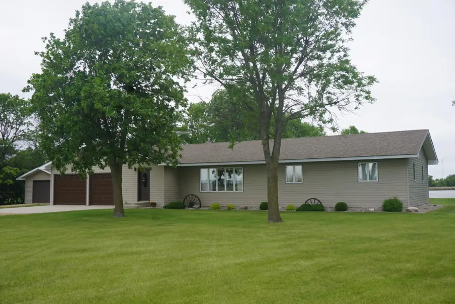 2088 360th Street, Breckenridge, MN 56520 - Image #2