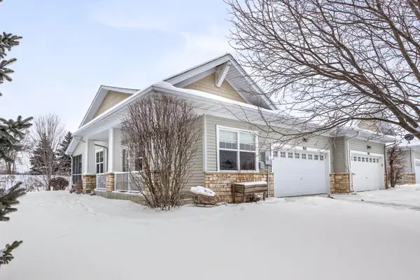957 Crossings Way, Delano, MN 55328