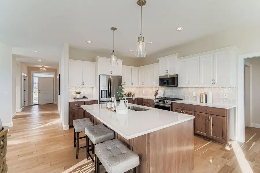 13601 Arrowhead Way, Rosemount, MN 55068 - Image #3