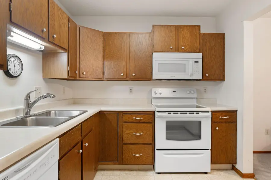 1200 18th Avenue Nw #111, Austin, MN 55912 - Image #3