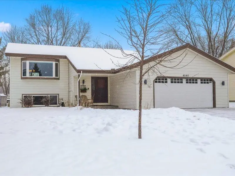 4540 Greenhaven Drive, Saint Paul, MN 55127 - Image #3