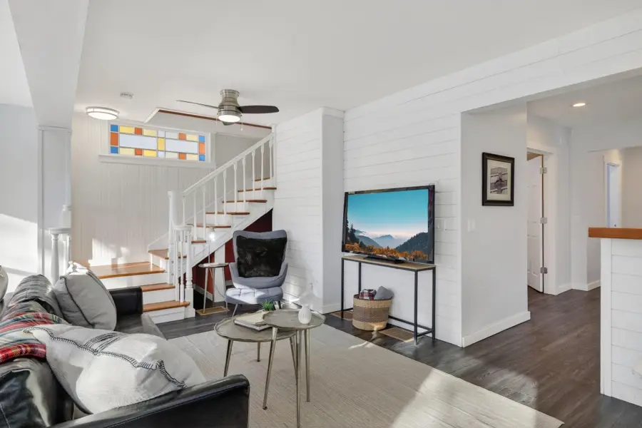 1935 Fremont Avenue E, Saint Paul, MN 55119 - Image #3