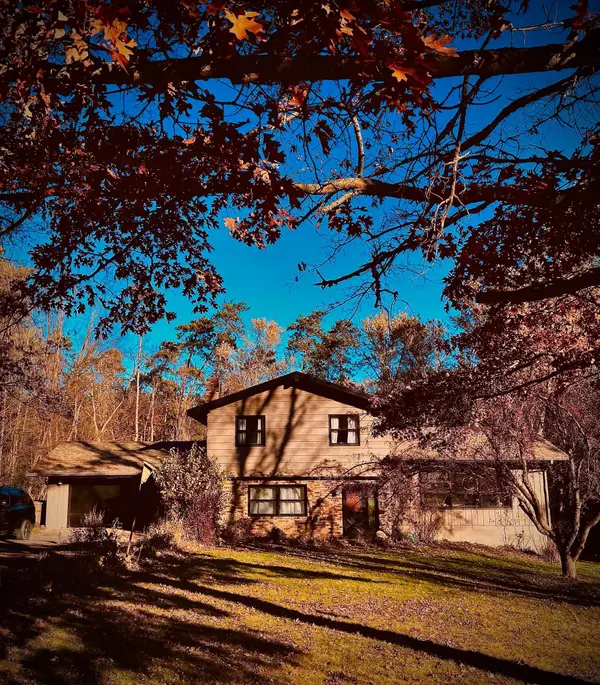 14259 Saint Croix Trail N, Stillwater, MN 55082