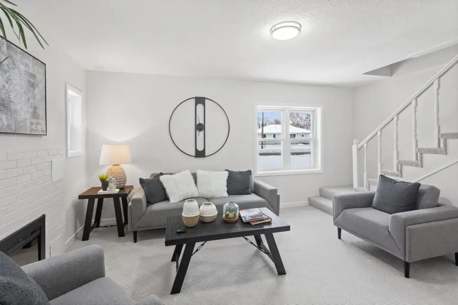 5757 Orchard Avenue N, Minneapolis, MN 55429 - Image #2