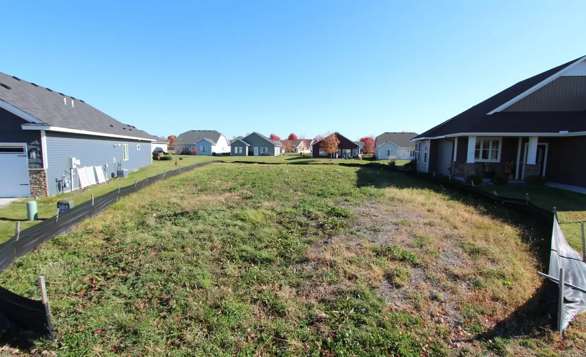 31697 Newport Curve, Lindstrom, MN 55045 - #1