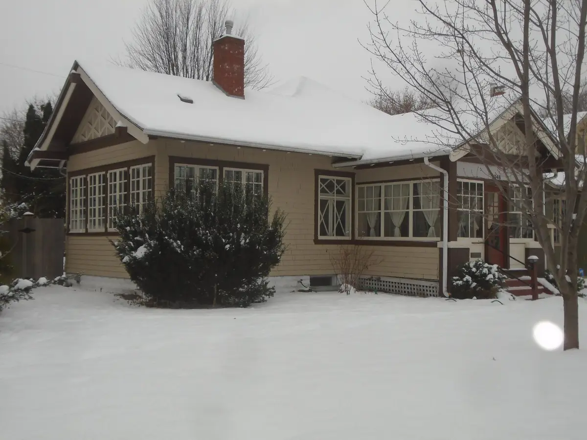 1048 Linwood Avenue, Saint Paul, MN 55105 - Image #1