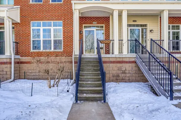 12303 82nd Avenue N, Maple Grove, MN 55369