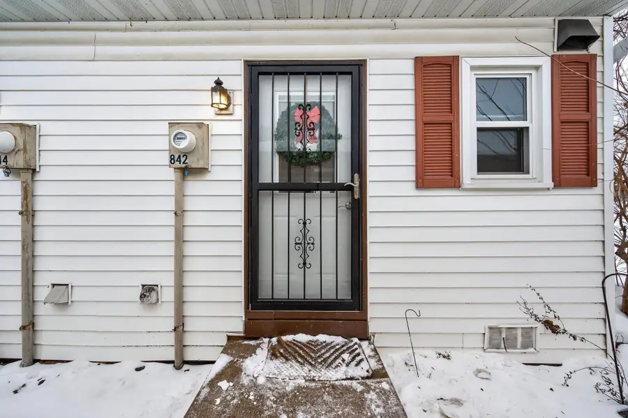 842 Woodgate Drive #211, Saint Paul, MN 55127 - #2