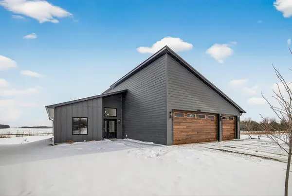 9938 14th Circle Ne, Saint Michael, MN 55376