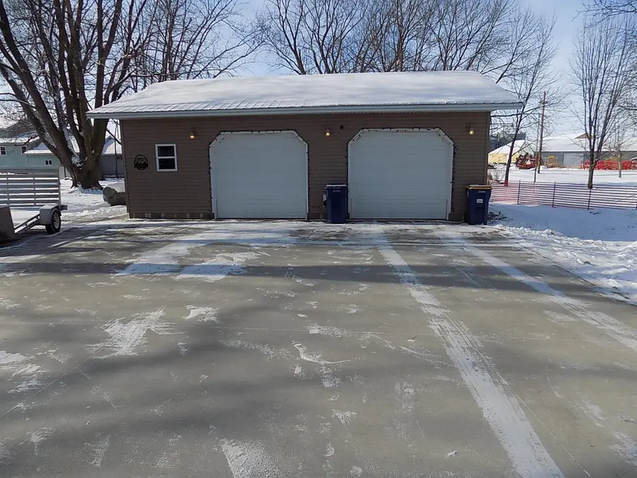 631 10th Street, Lafayette, MN 56054 - Image #2