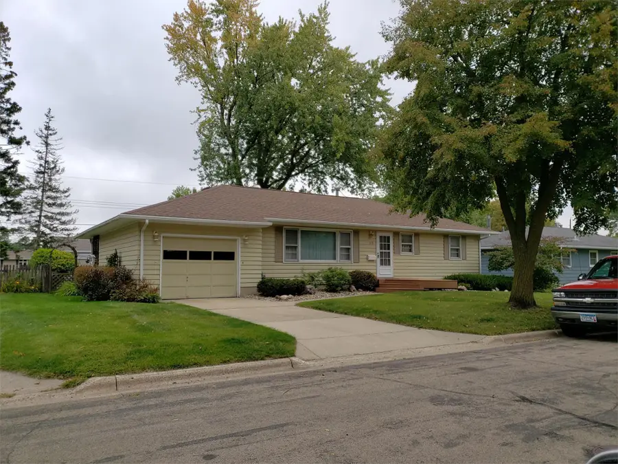319 Glenn Road, Albert Lea, MN 56007 - #2