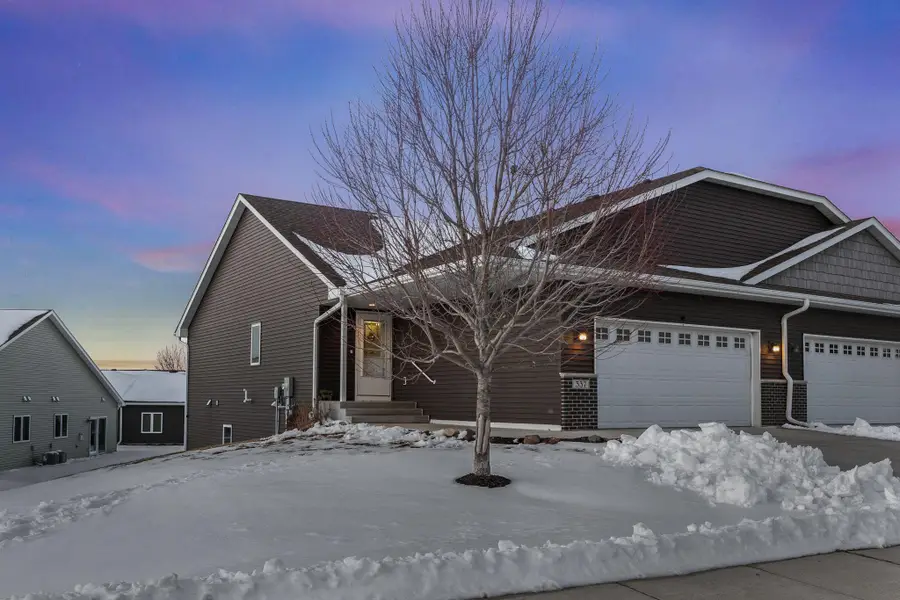 337 2nd Street Nw, Mayer, MN 55360 - #2