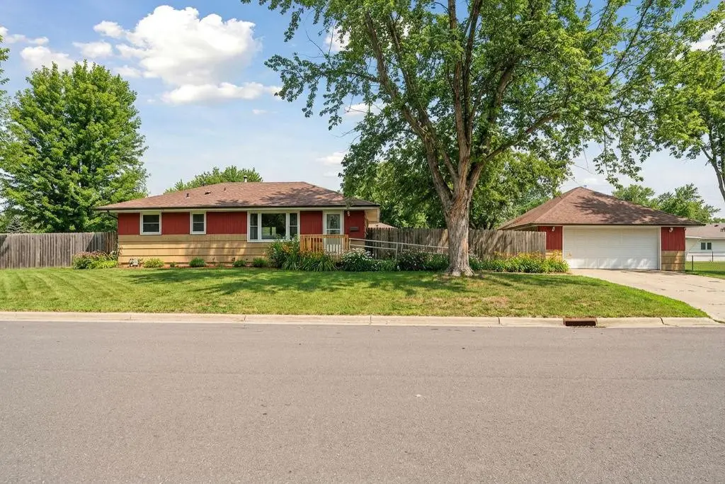 6110 Regent Avenue N, Minneapolis, MN 55429 - Image #1