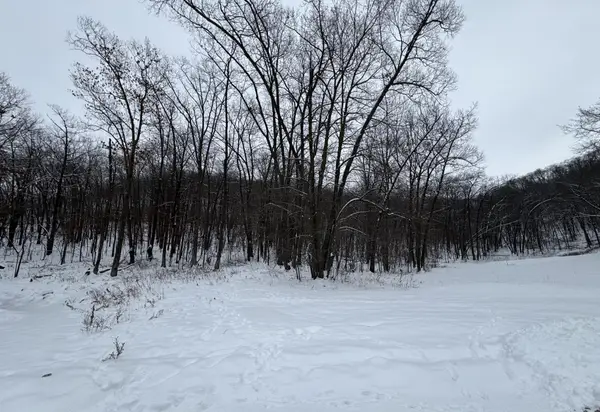 458 Oakhurst Circle, Lake City, MN 55041