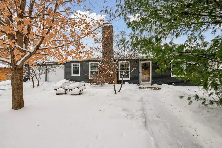 2941 Noble Avenue N, Minneapolis, MN 55422 - Image #2