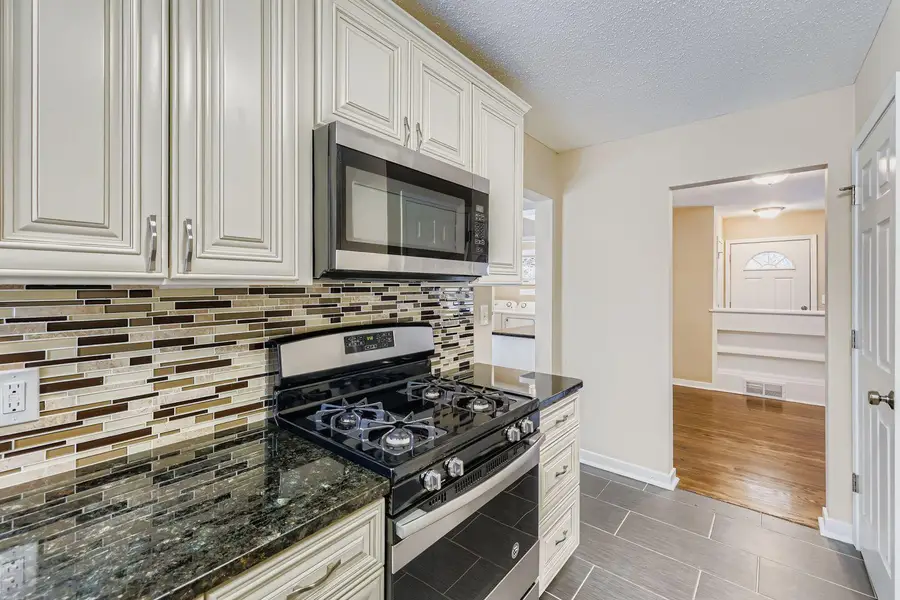 2265 Kentucky Lane, Minneapolis, MN 55426 - Image #2