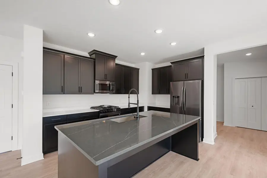 11851 35th Street N, Lake Elmo, MN 55042 - #3