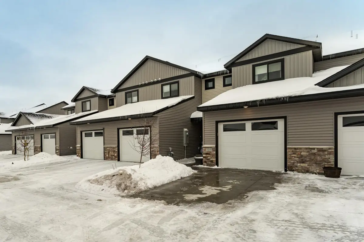 5205 Harvest Square Place Nw, Rochester, MN 55901 - Image #1