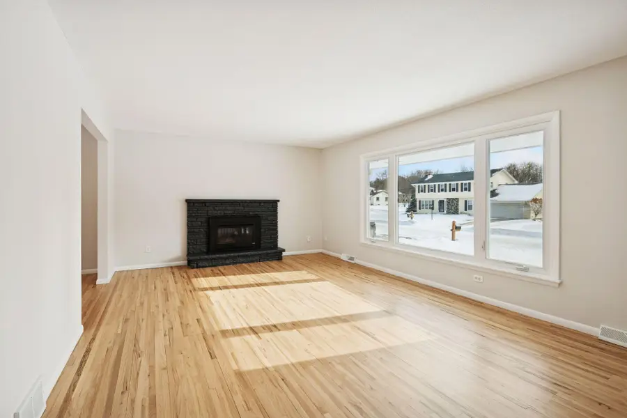 6704 Sioux Trail, Minneapolis, MN 55439 - #3