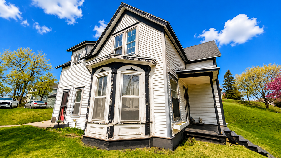 112 Bluff Street E, Lake Benton, MN 56149 - #2